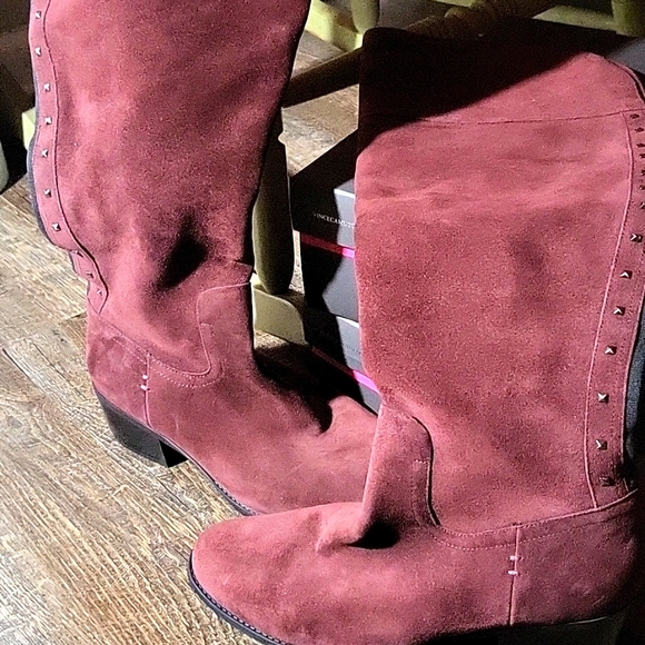 Vincent Camuto Boots - Picture 1 of 6